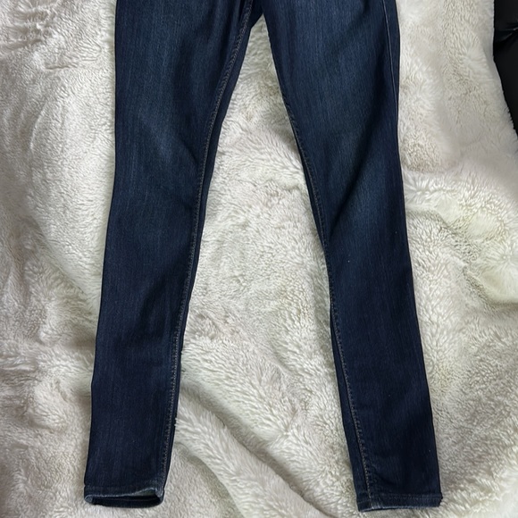 Hollister 0S dark wash jeans - Picture 2 of 3